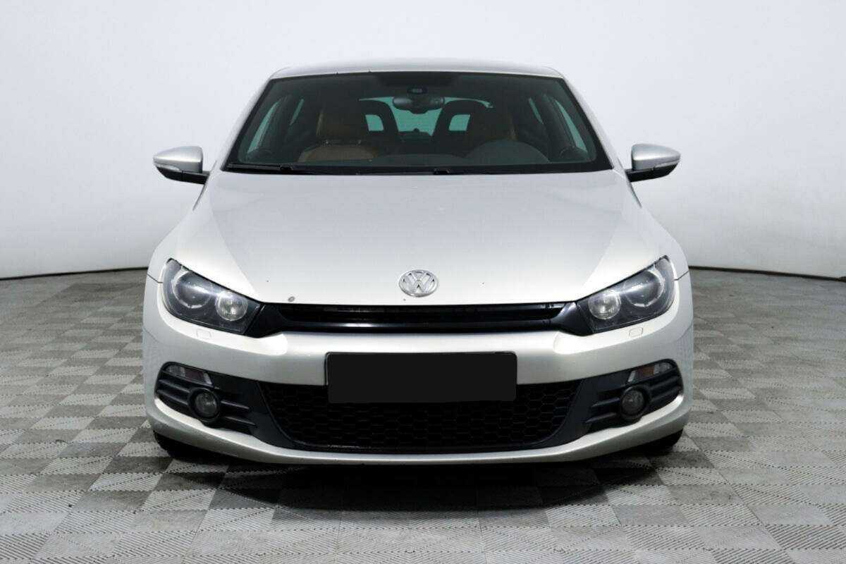 Купить Volkswagen Scirocco с пробегом. Фото: #1
