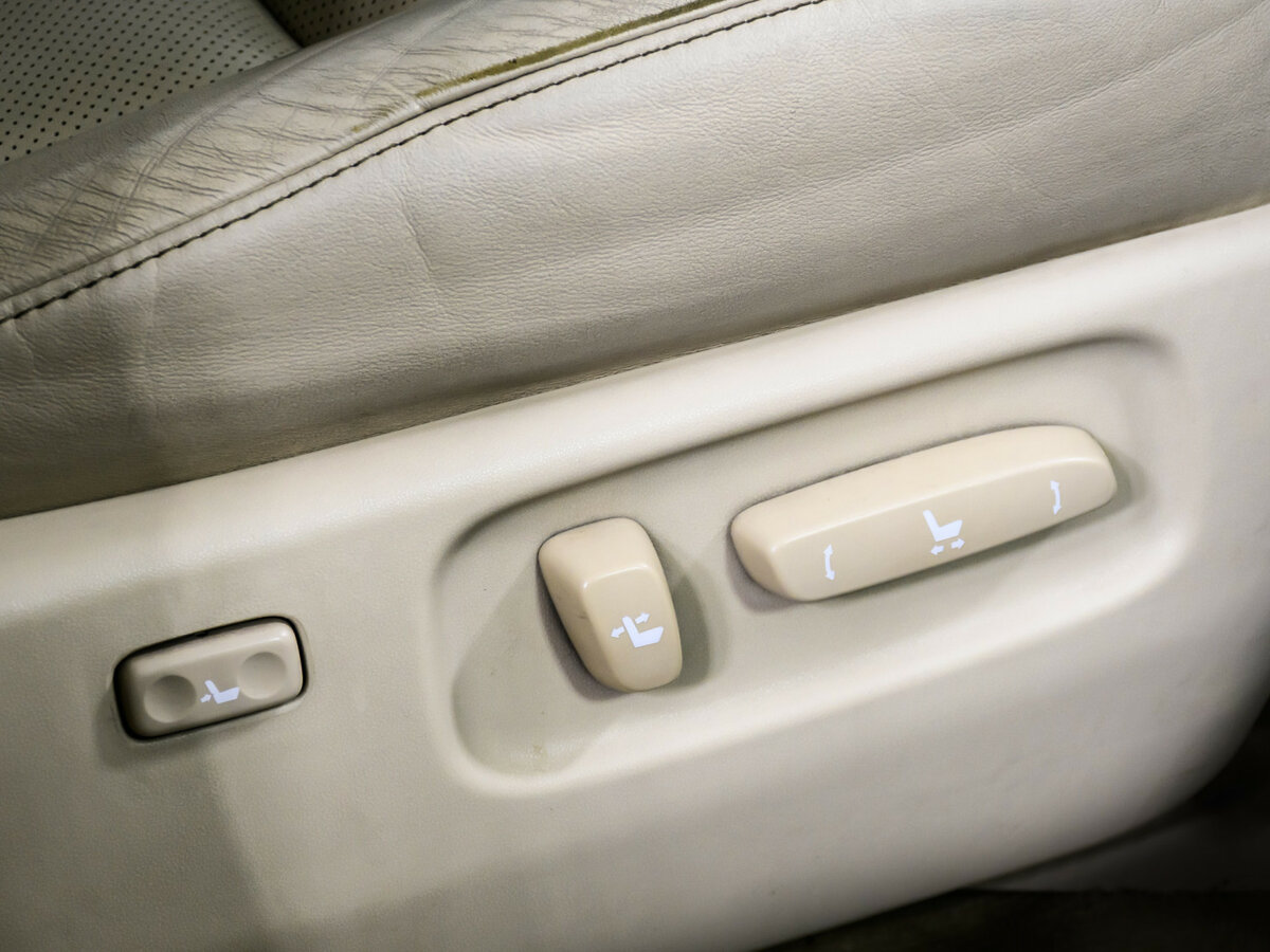 Купить Lexus LX с пробегом. Фото: #16