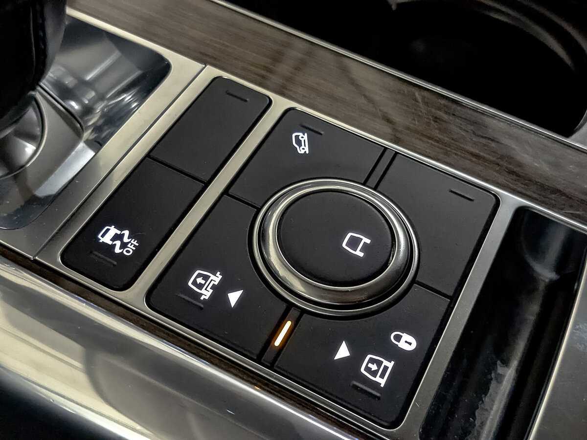 Купить Land Rover Range Rover Sport с пробегом. Фото: #27