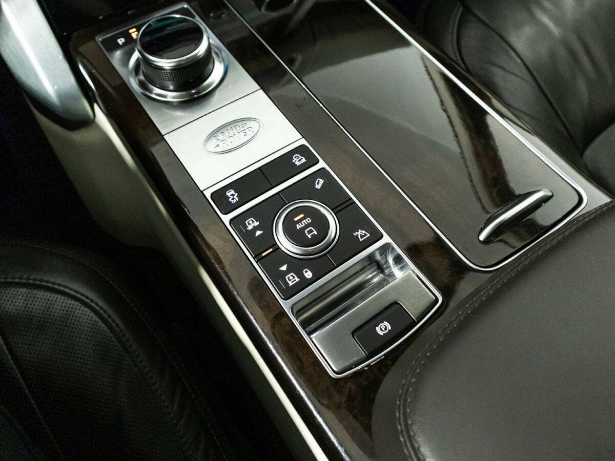 Купить Land Rover Range Rover с пробегом. Фото: #22
