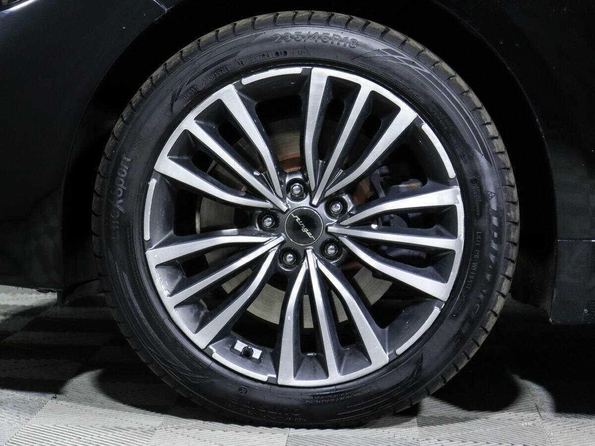 Купить Kia Stinger с пробегом. Фото: #14