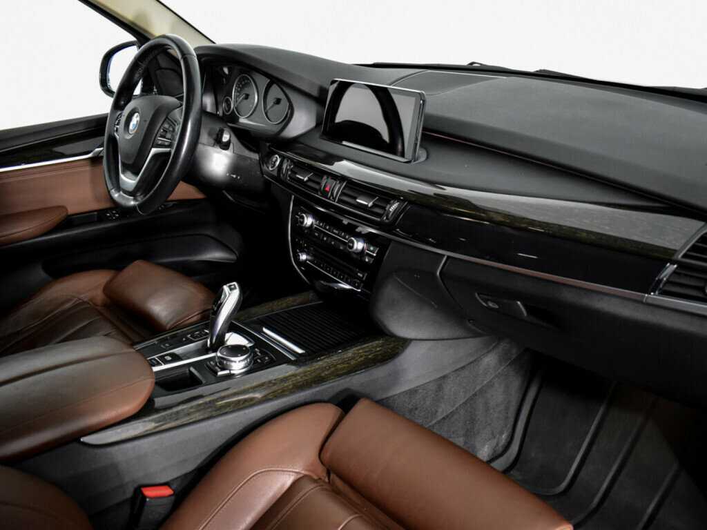 Купить BMW X5 с пробегом. Фото: #9