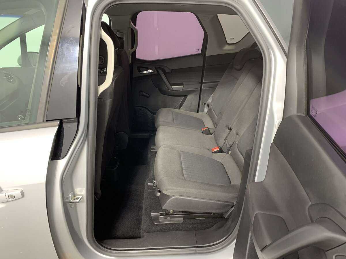 Купить Opel Meriva с пробегом. Фото: #11