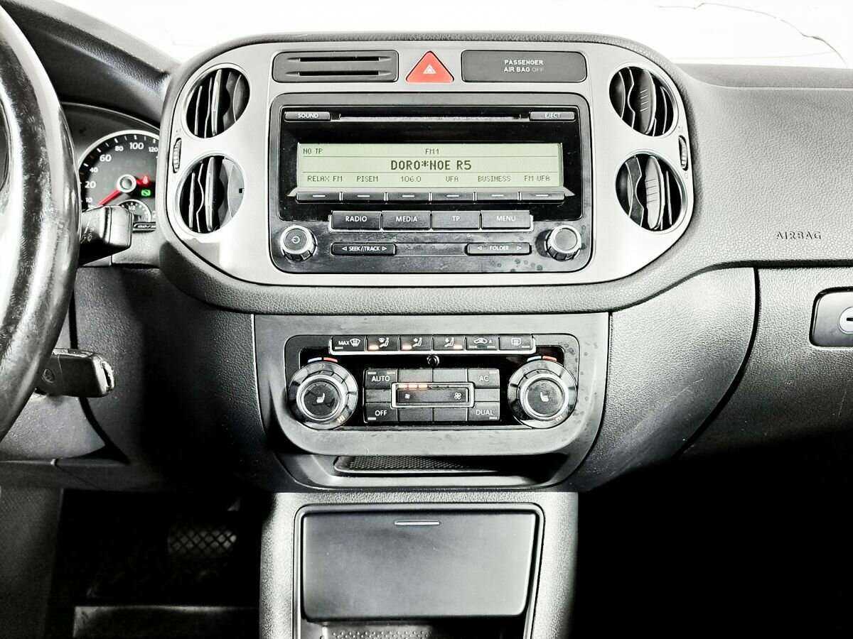Купить Volkswagen Tiguan с пробегом. Фото: #12
