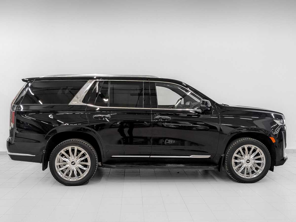 Купить Cadillac Escalade с пробегом. Фото: #3