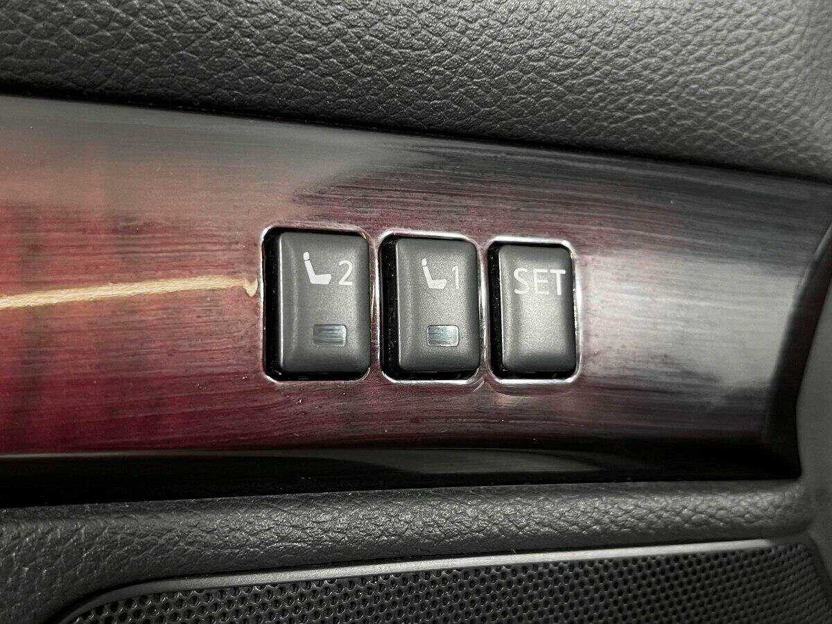 Купить Infiniti Q60 с пробегом. Фото: #15