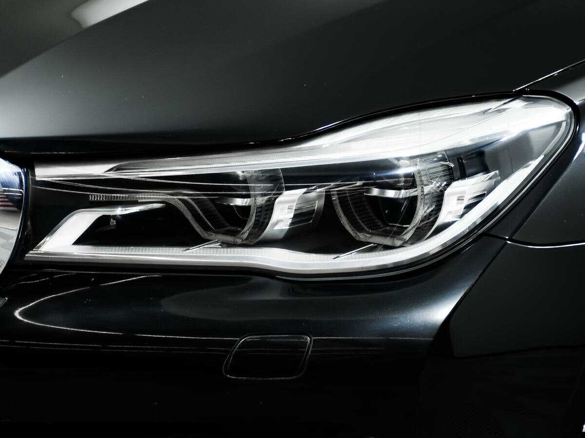 Купить BMW 7 серии с пробегом. Фото: #14