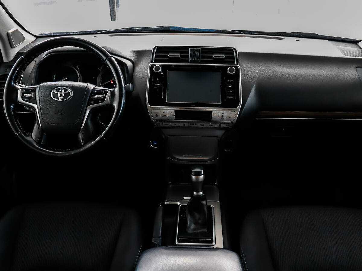 Купить Toyota Land Cruiser Prado с пробегом. Фото: #7