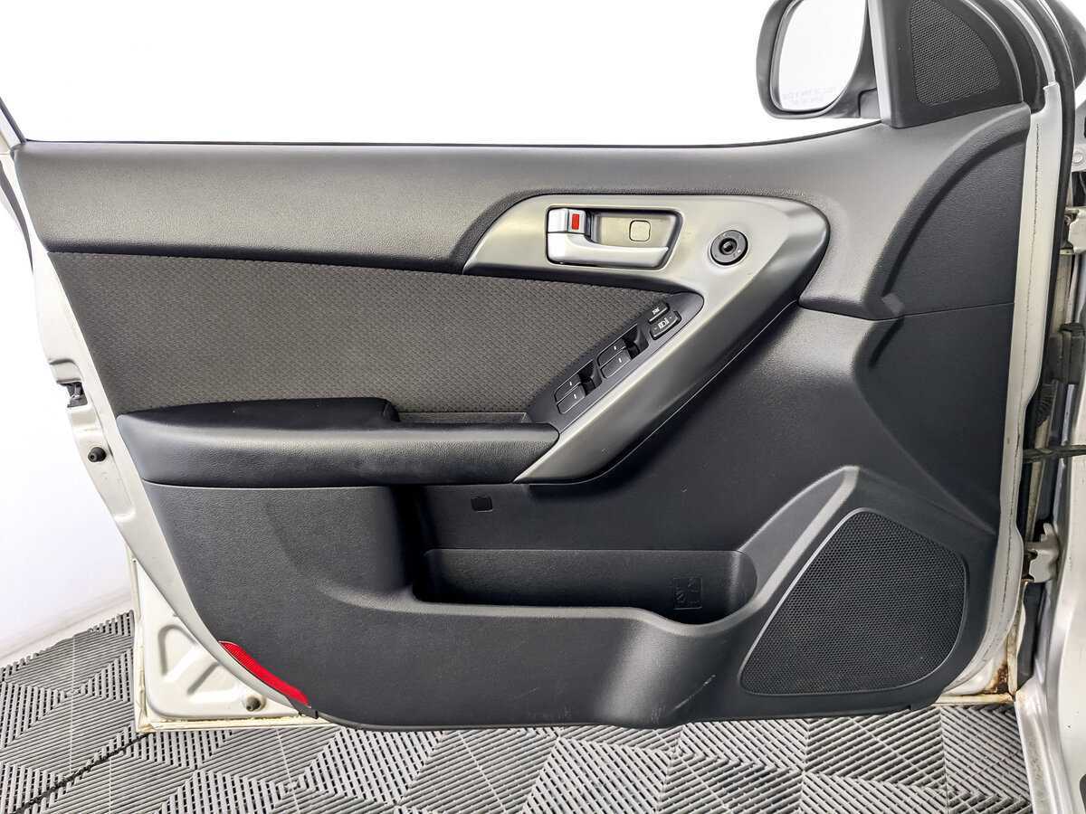 Купить Kia Cerato с пробегом. Фото: #14