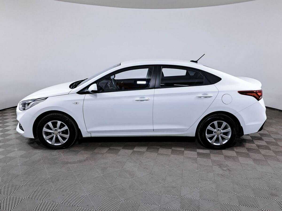 Купить Hyundai Solaris с пробегом. Фото: #6