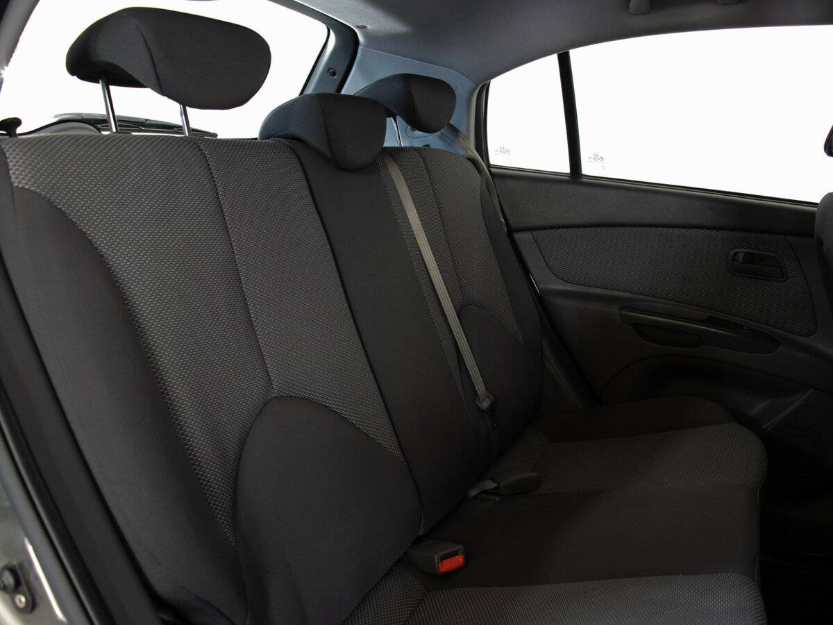 Купить Kia Rio с пробегом. Фото: #12
