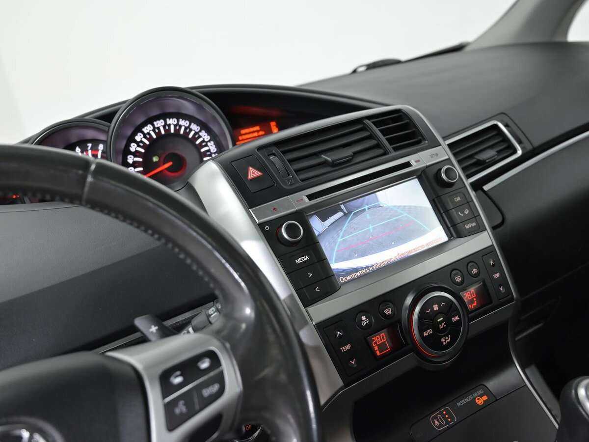 Купить Toyota Verso с пробегом. Фото: #10