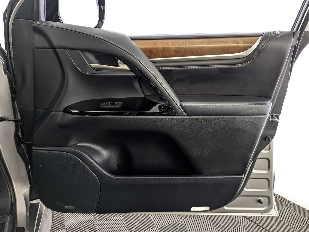 Купить Lexus LX с пробегом. Фото: #24