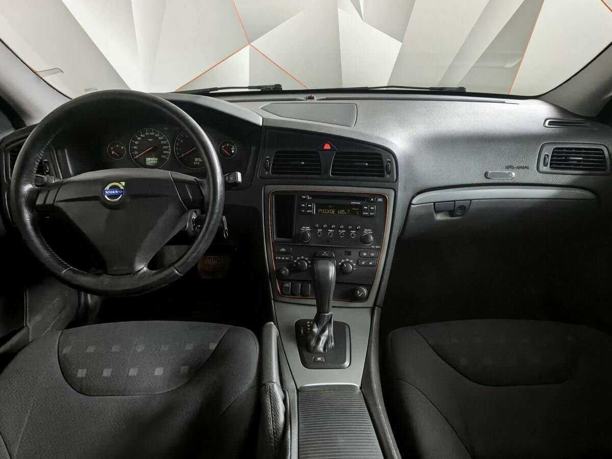 Купить Volvo S60 с пробегом. Фото: #9