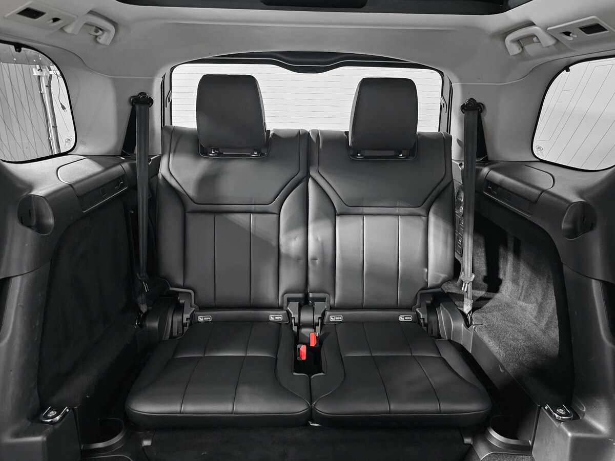 Купить Land Rover Discovery с пробегом. Фото: #10