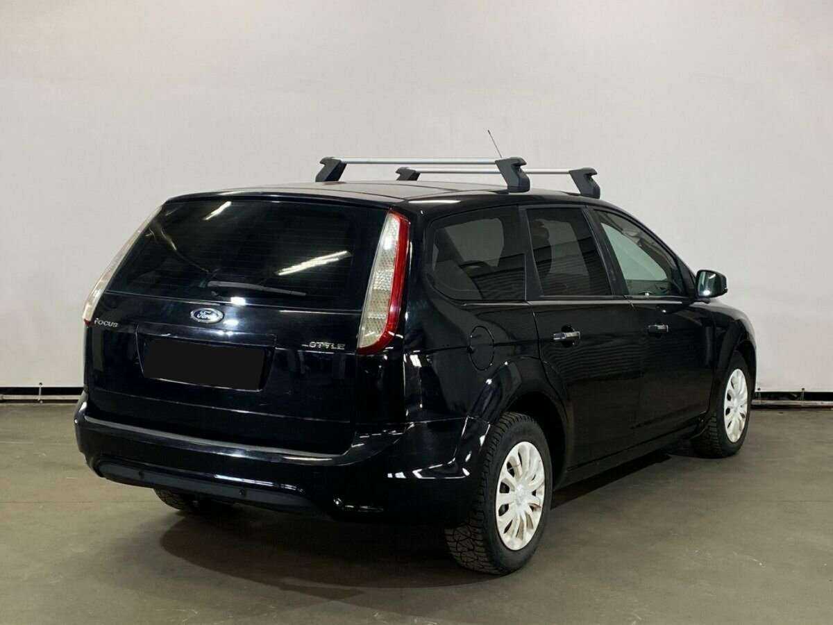Купить Ford Focus с пробегом. Фото: #4