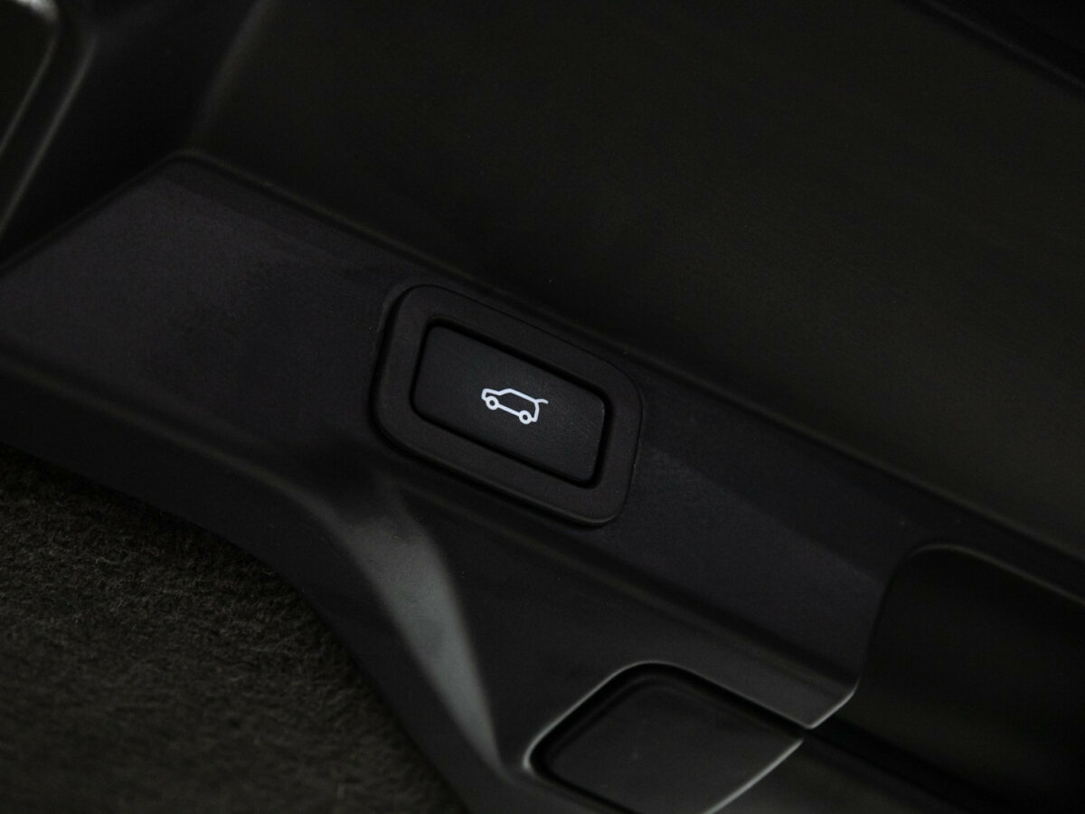 Купить Land Rover Range Rover Sport с пробегом. Фото: #19