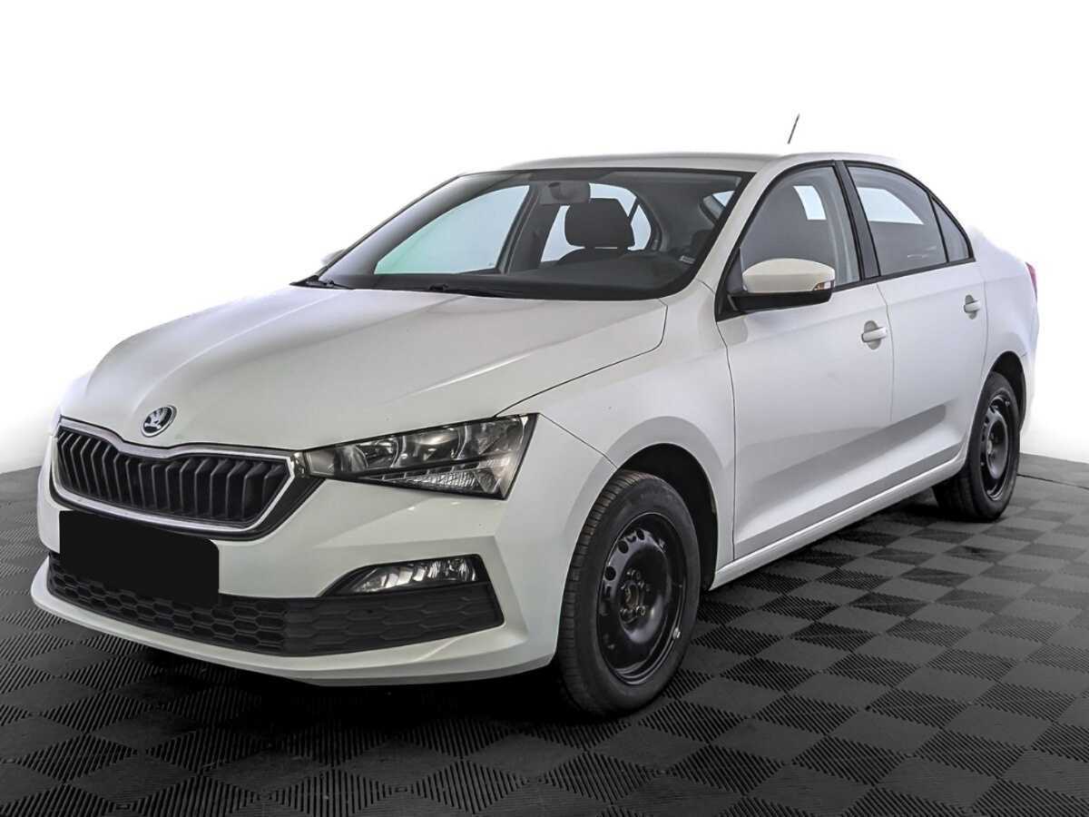 Купить Skoda Rapid с пробегом. Посмотреть фото