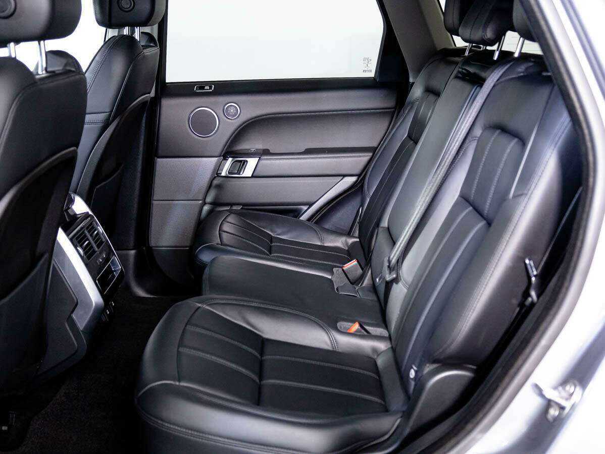 Купить Land Rover Range Rover Sport с пробегом. Фото: #10