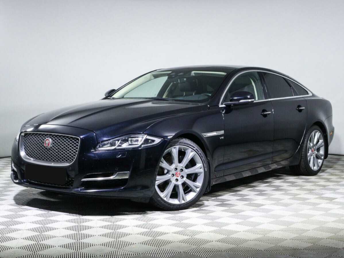Купить Jaguar XJ с пробегом. Фото: #0