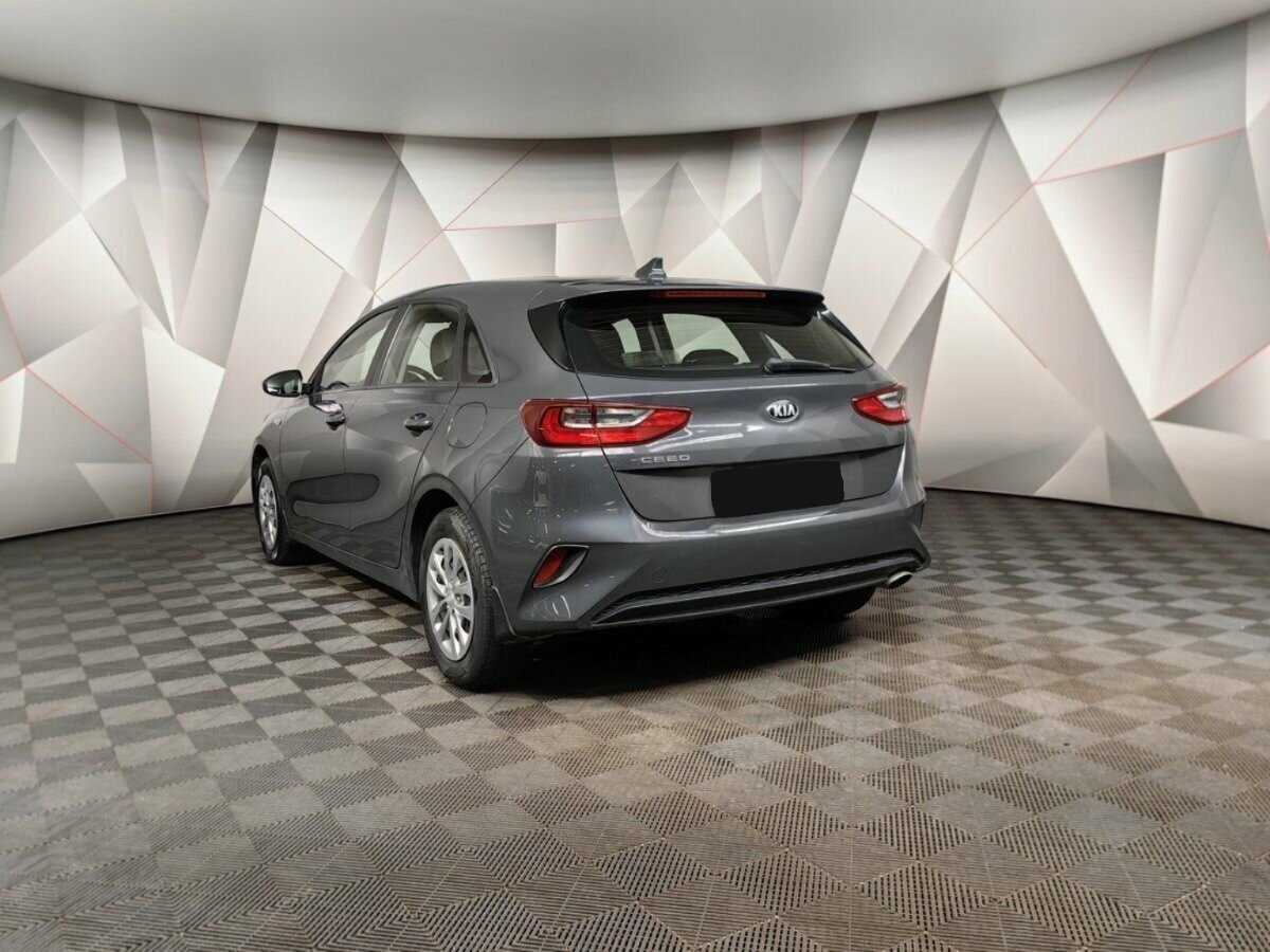 Купить Kia Ceed с пробегом. Фото: #3