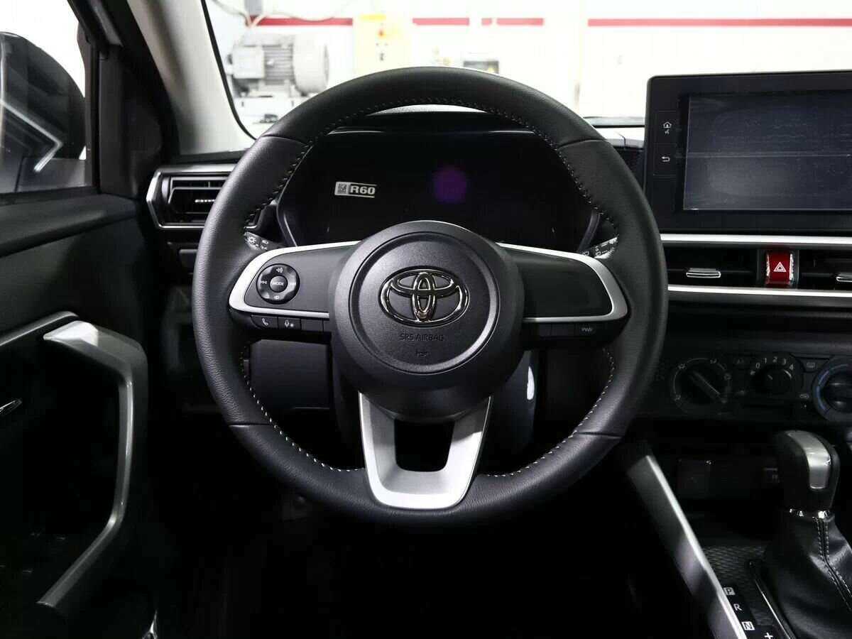 Купить Toyota Raize с пробегом. Фото: #17