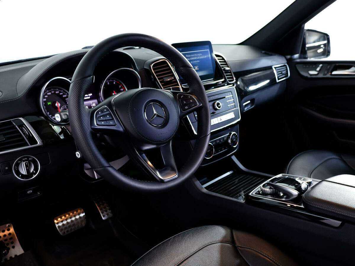 Купить Mercedes-Benz GLS с пробегом. Фото: #9