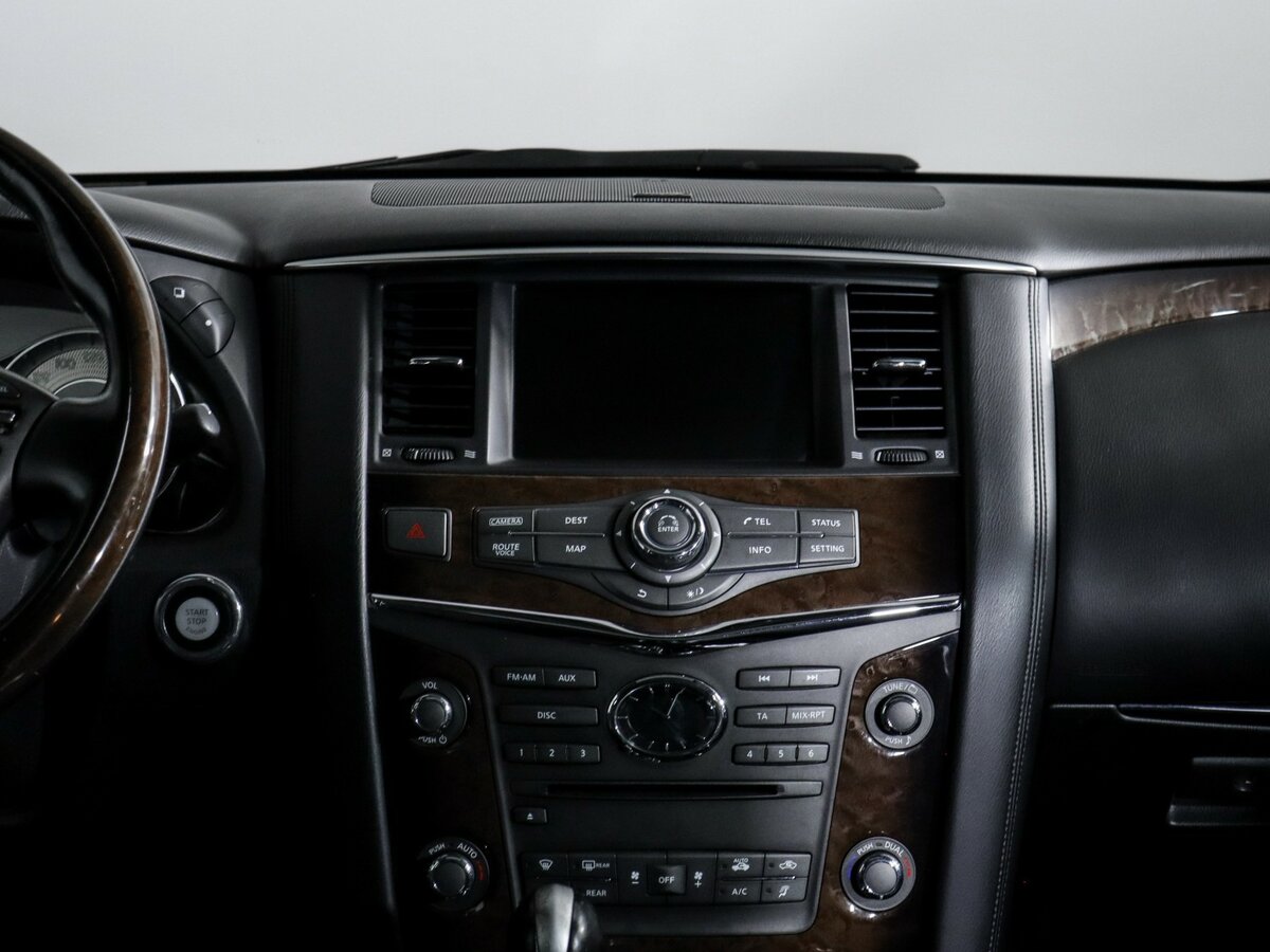 Купить Infiniti QX56 с пробегом. Фото: #13