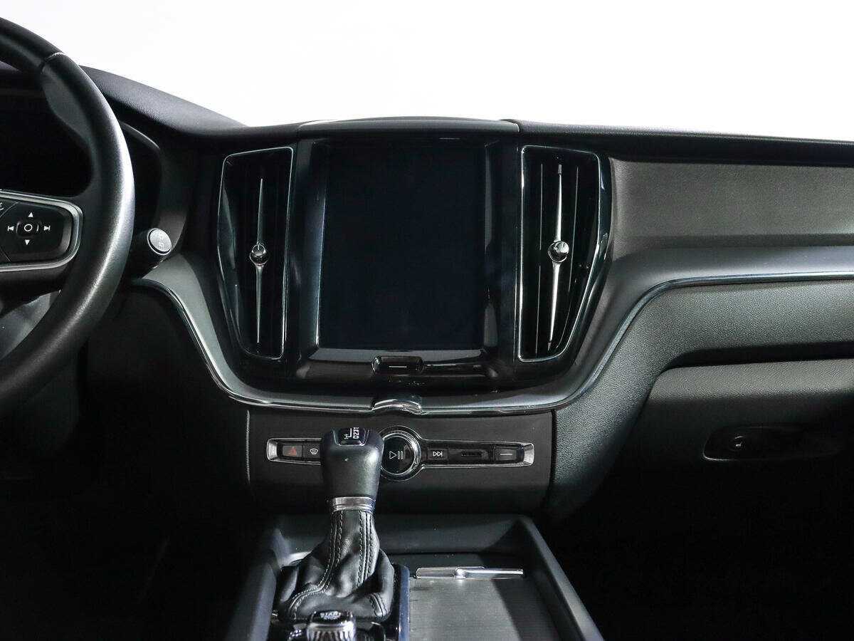 Купить Volvo XC60 с пробегом. Фото: #12