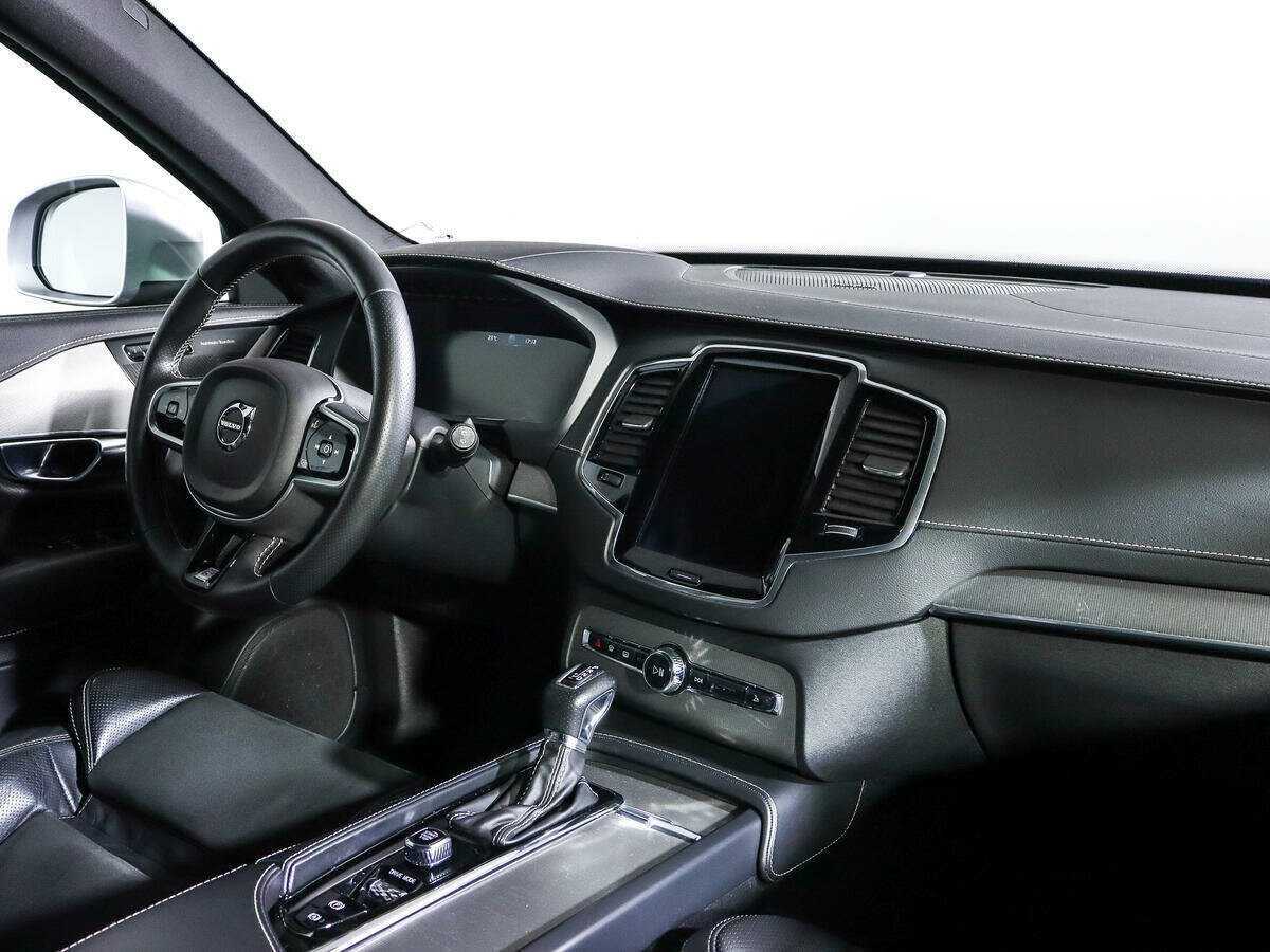 Купить Volvo XC90 с пробегом. Фото: #8