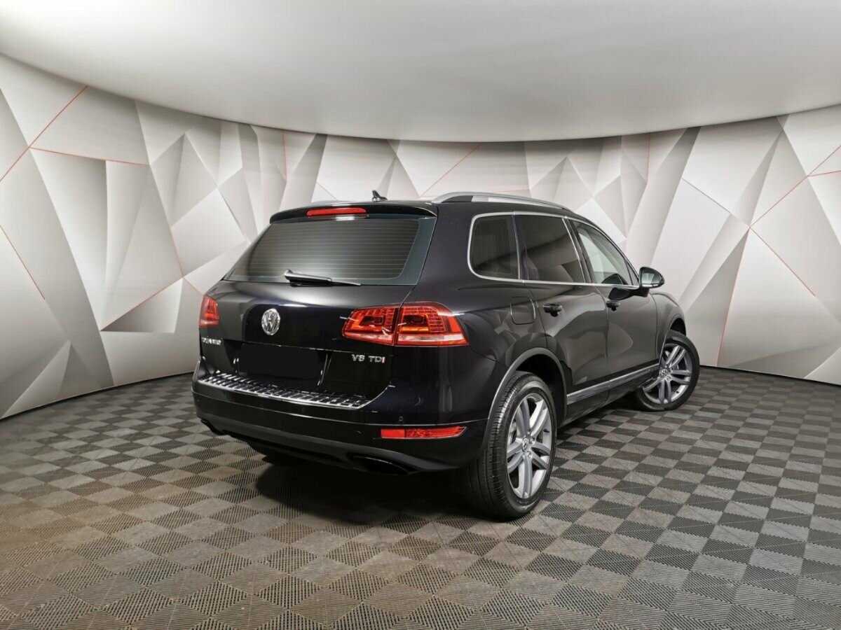 Купить Volkswagen Touareg с пробегом. Фото: #1