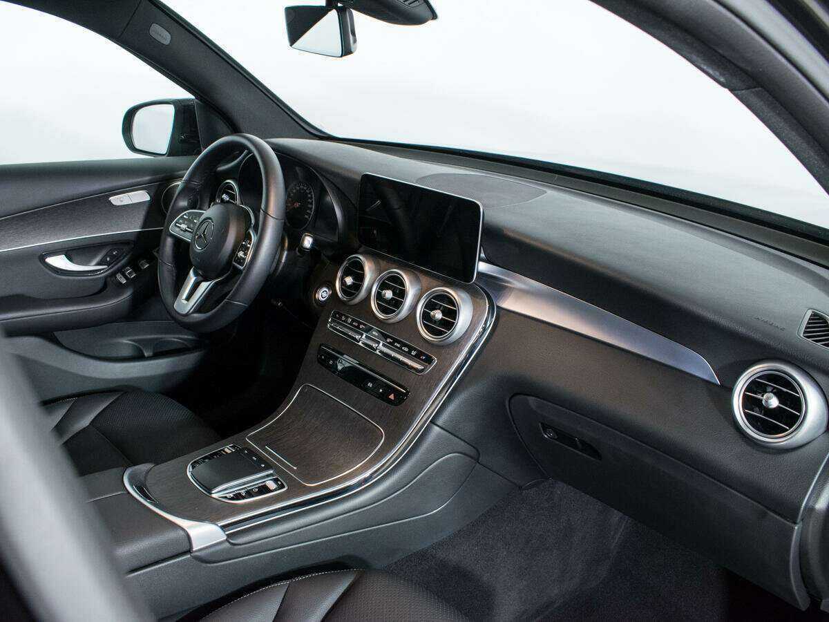 Купить Mercedes-Benz GLC с пробегом. Фото: #8