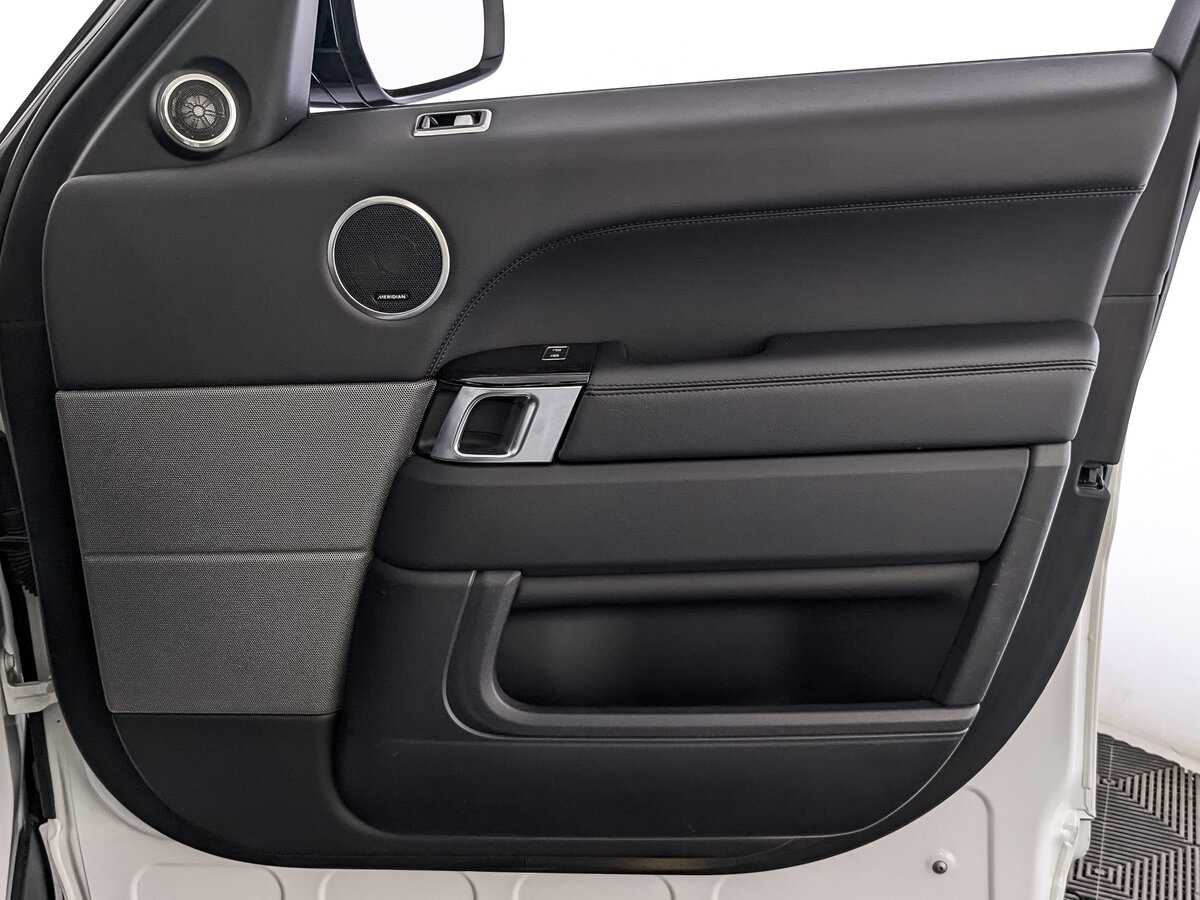 Купить Land Rover Range Rover Sport с пробегом. Фото: #24