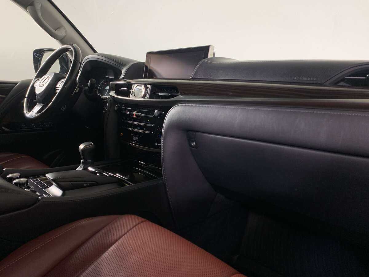Купить Lexus LX с пробегом. Фото: #11