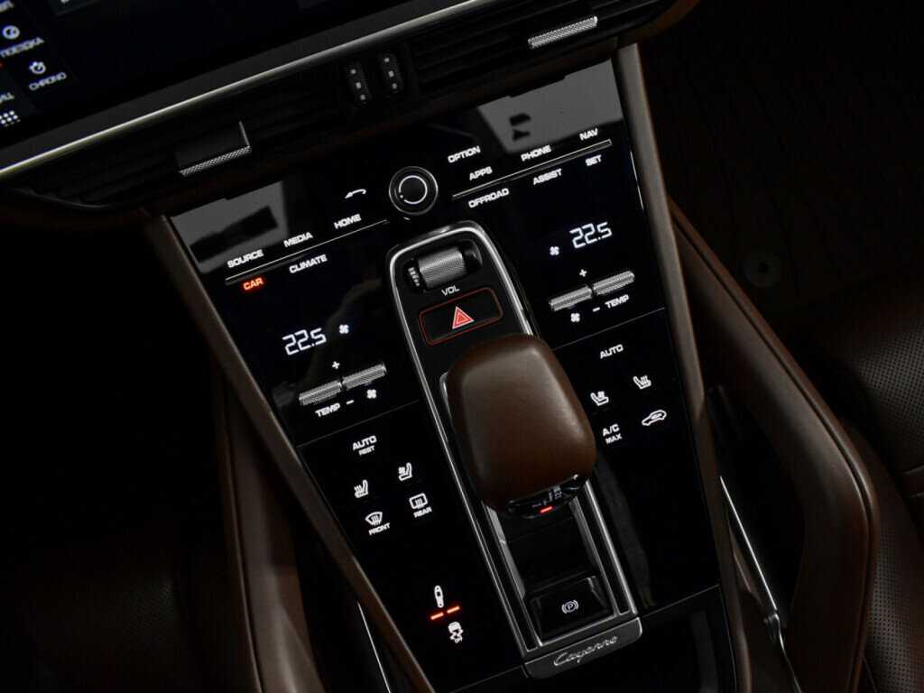 Купить Porsche Cayenne с пробегом. Фото: #16