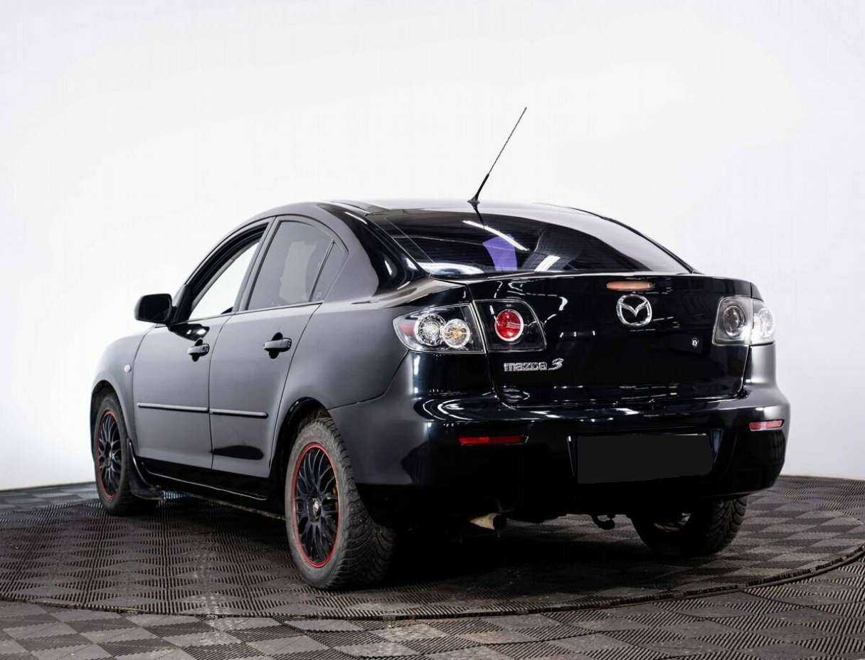Купить Mazda 3 с пробегом. Фото: #3