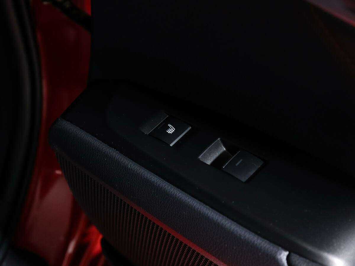 Купить Toyota Camry с пробегом. Фото: #17