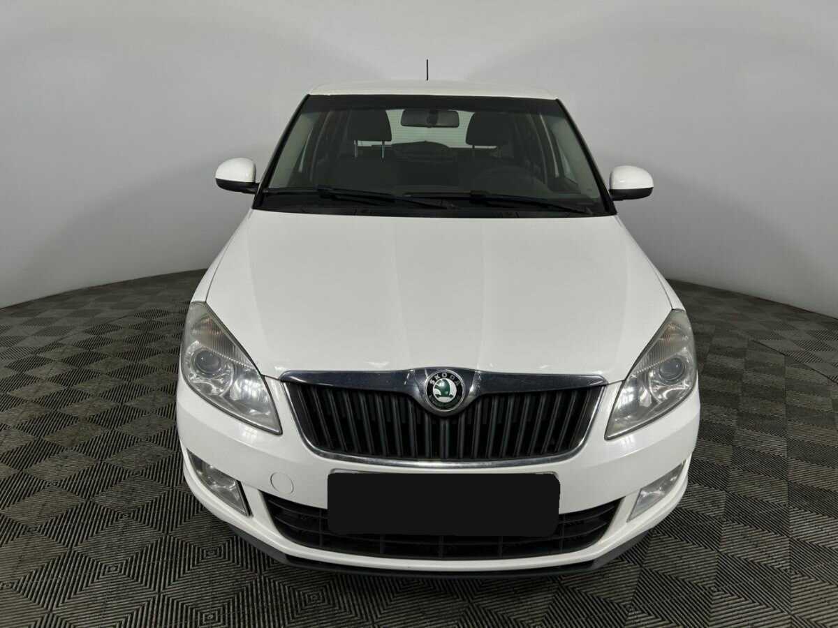 Купить Skoda Fabia с пробегом. Фото: #1