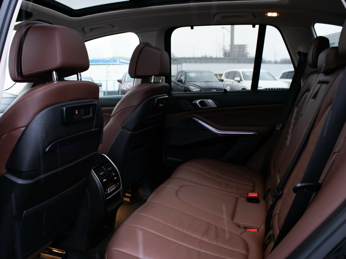 Купить BMW X5 с пробегом. Фото: #12