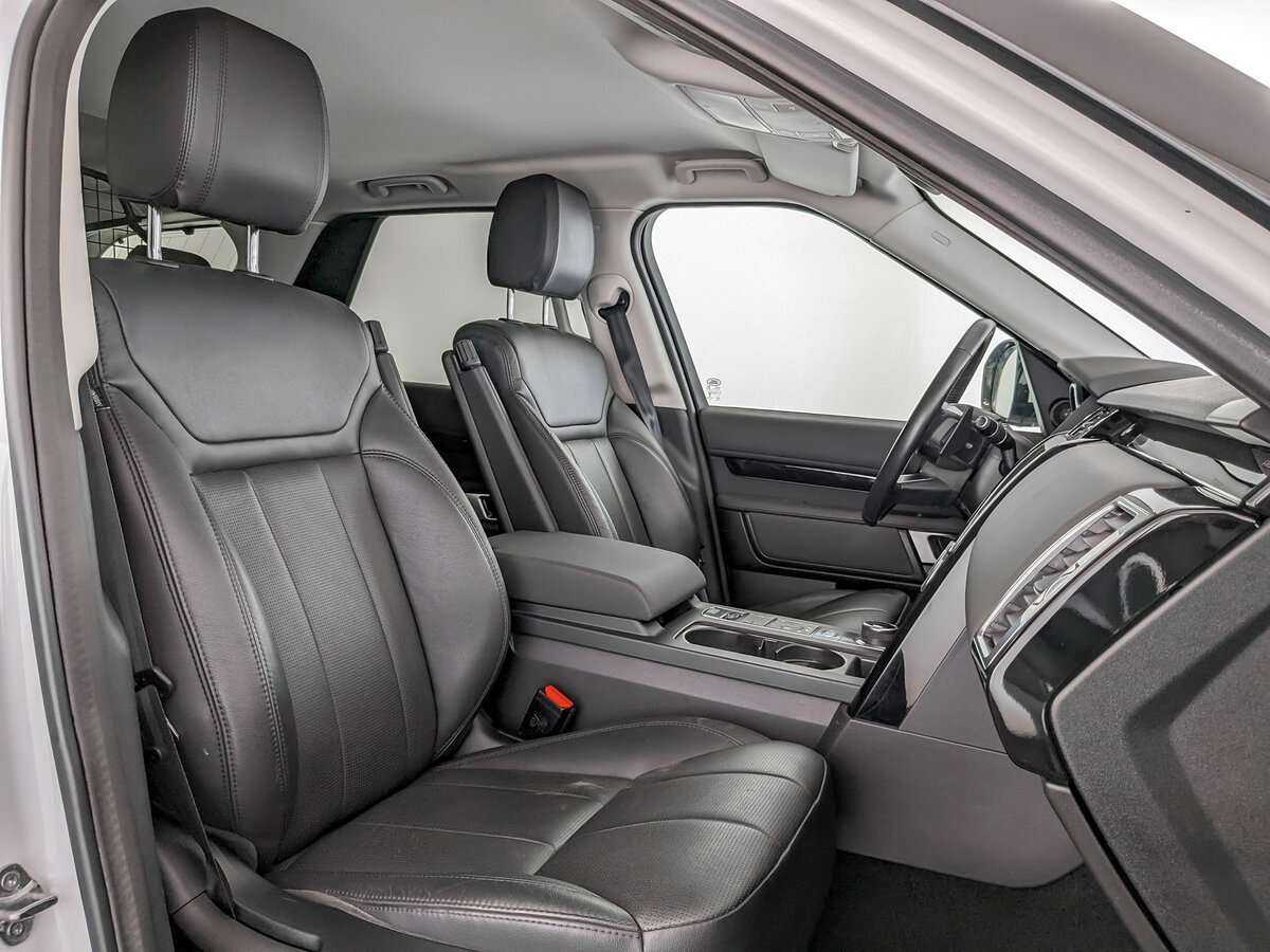 Купить Land Rover Discovery с пробегом. Фото: #17