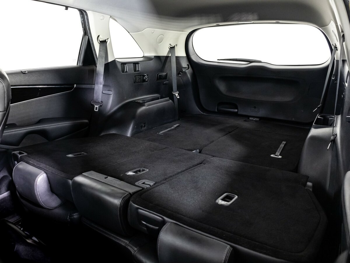 Купить Kia Sorento с пробегом. Фото: #21