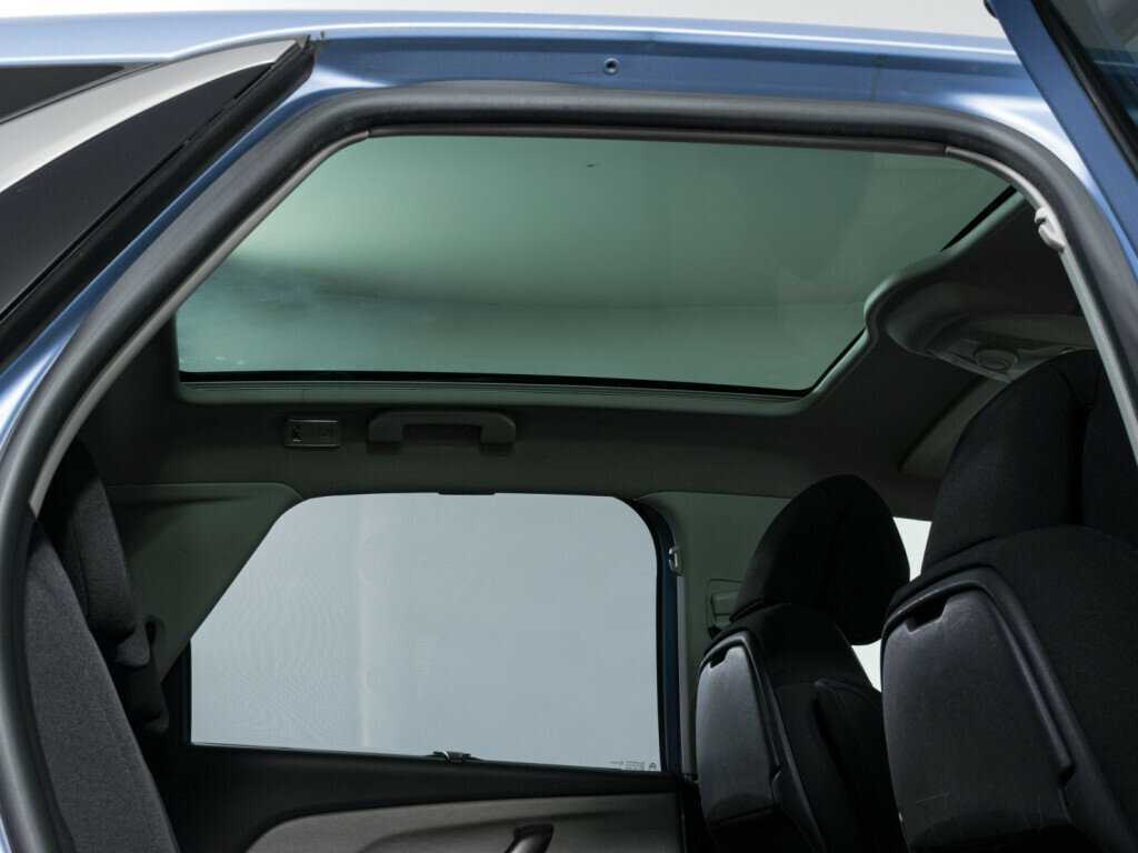 Купить Citroen C4 Picasso с пробегом. Фото: #10