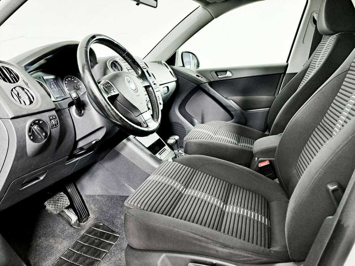 Купить Volkswagen Tiguan с пробегом. Фото: #13
