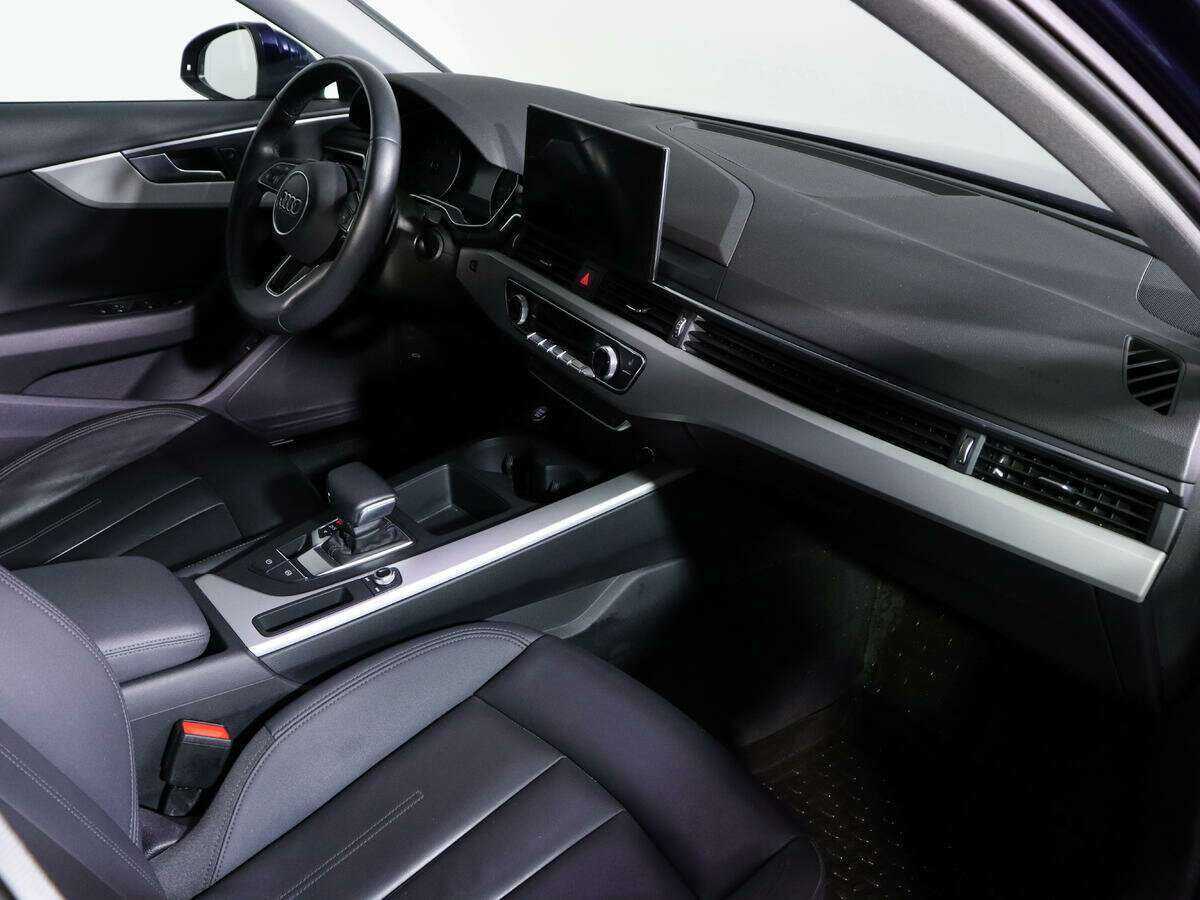 Купить Audi A4 с пробегом. Фото: #5
