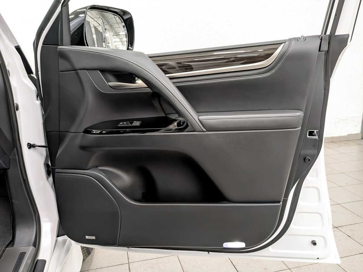 Купить Lexus LX с пробегом. Фото: #24
