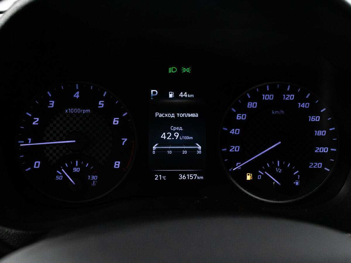 Купить Hyundai Solaris с пробегом. Фото: #11