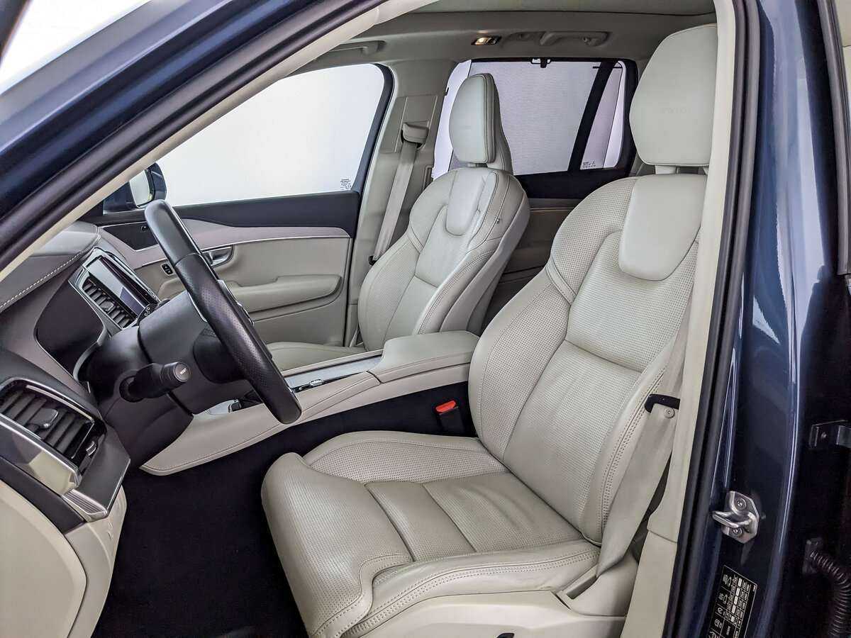 Купить Volvo XC90 с пробегом. Фото: #15