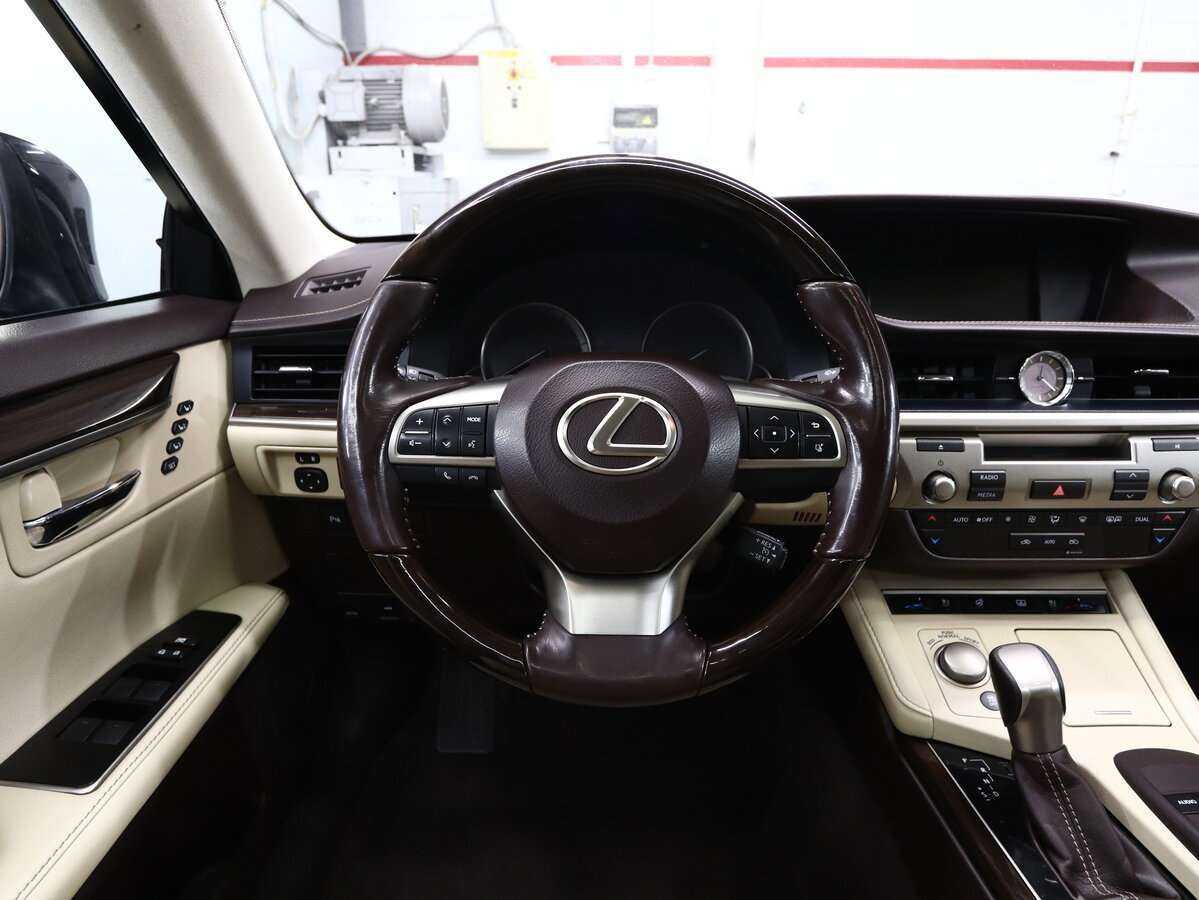 Купить Lexus ES с пробегом. Фото: #16