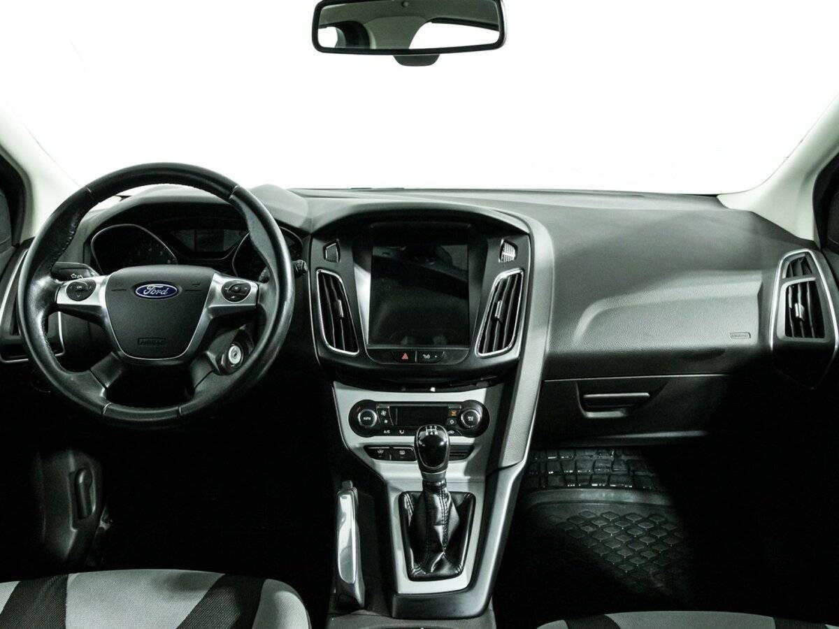 Купить Ford Focus с пробегом. Фото: #12