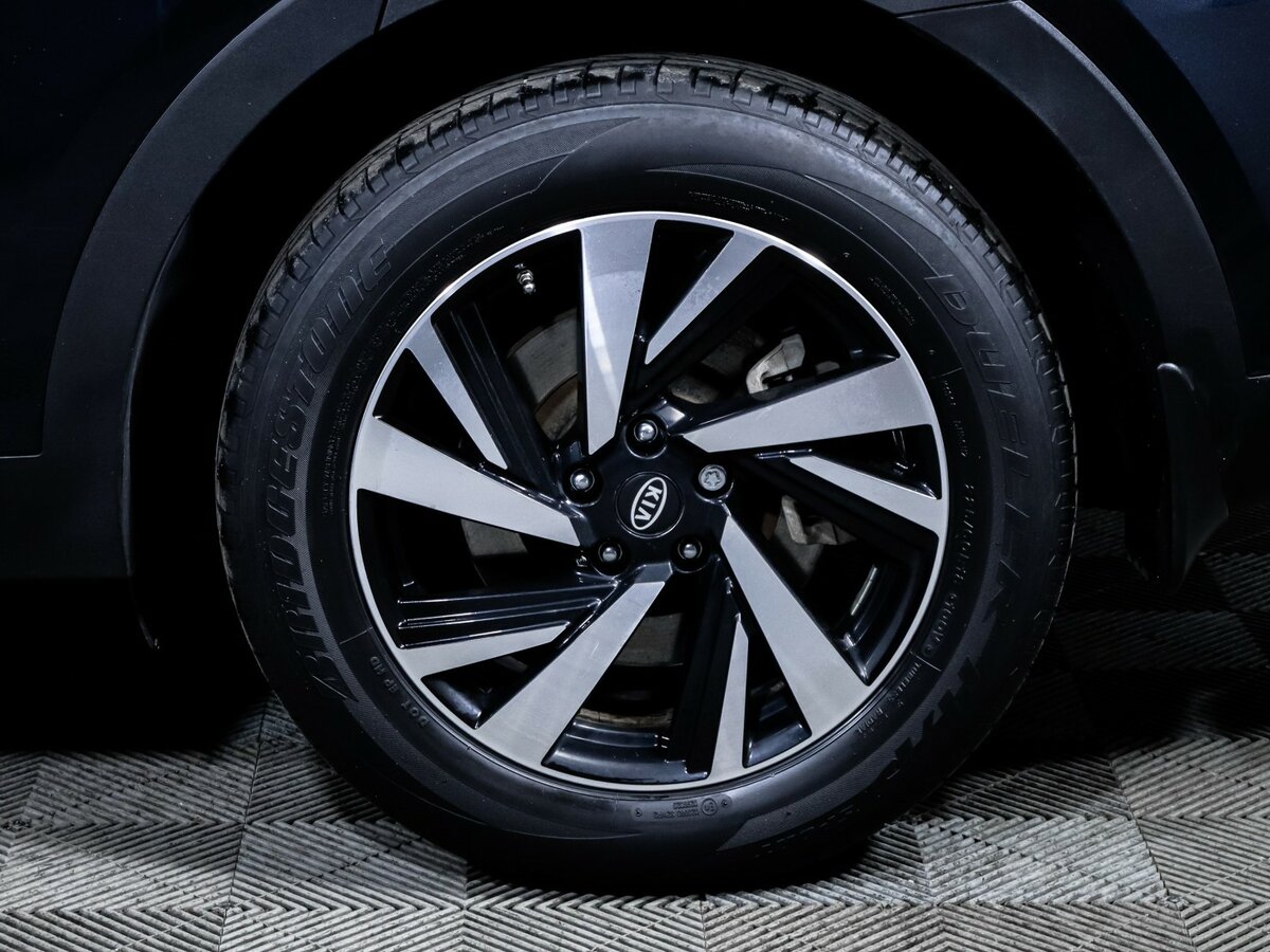 Купить Kia Sorento с пробегом. Фото: #13
